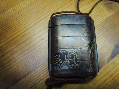 Antique Inro Japan Samurai Edo period mountains and rivers