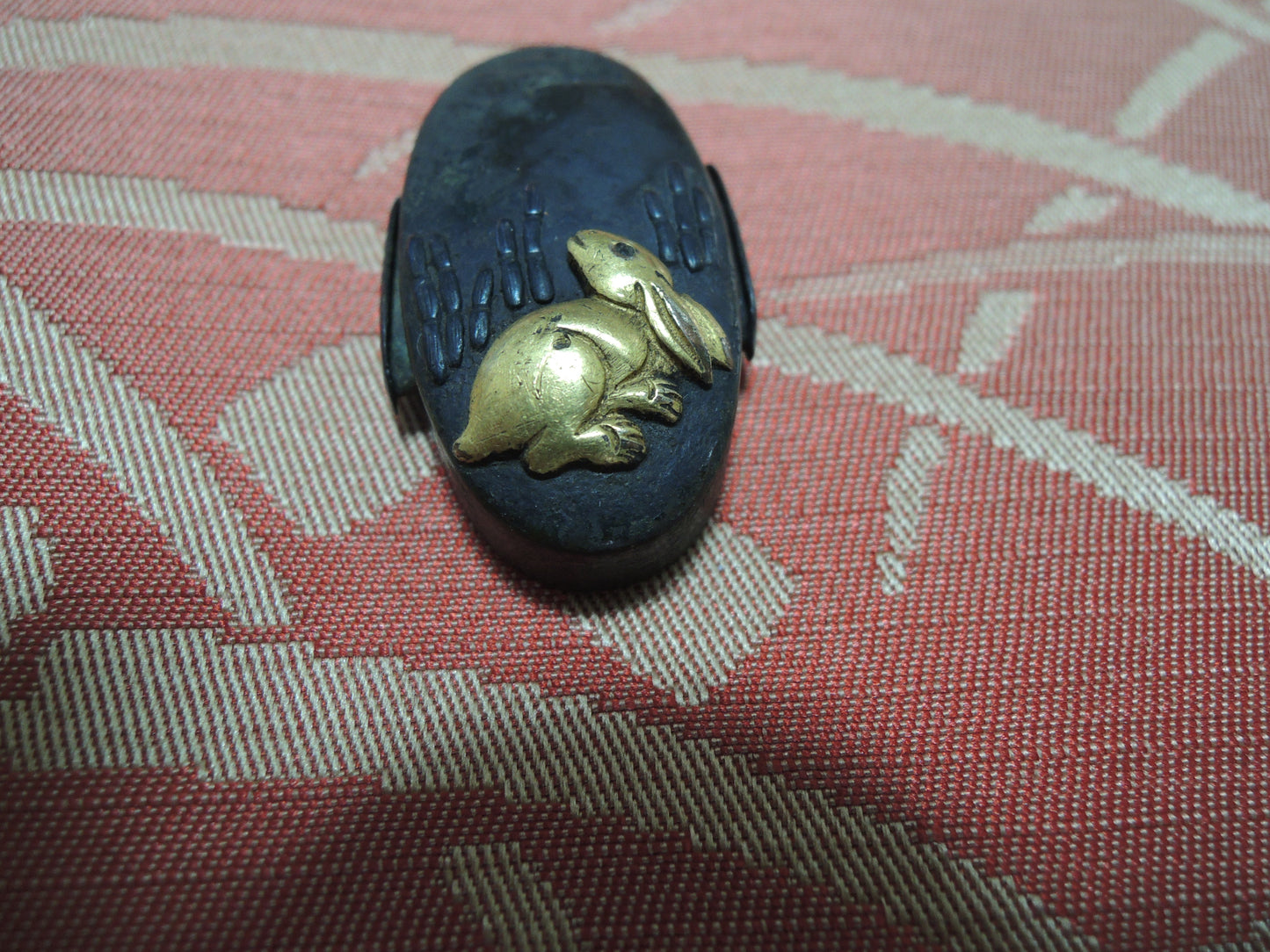 Antique Fuchikashira Japan Samurai katana Edo period Hazy moon and Rabbit Tsukiusagi no zu