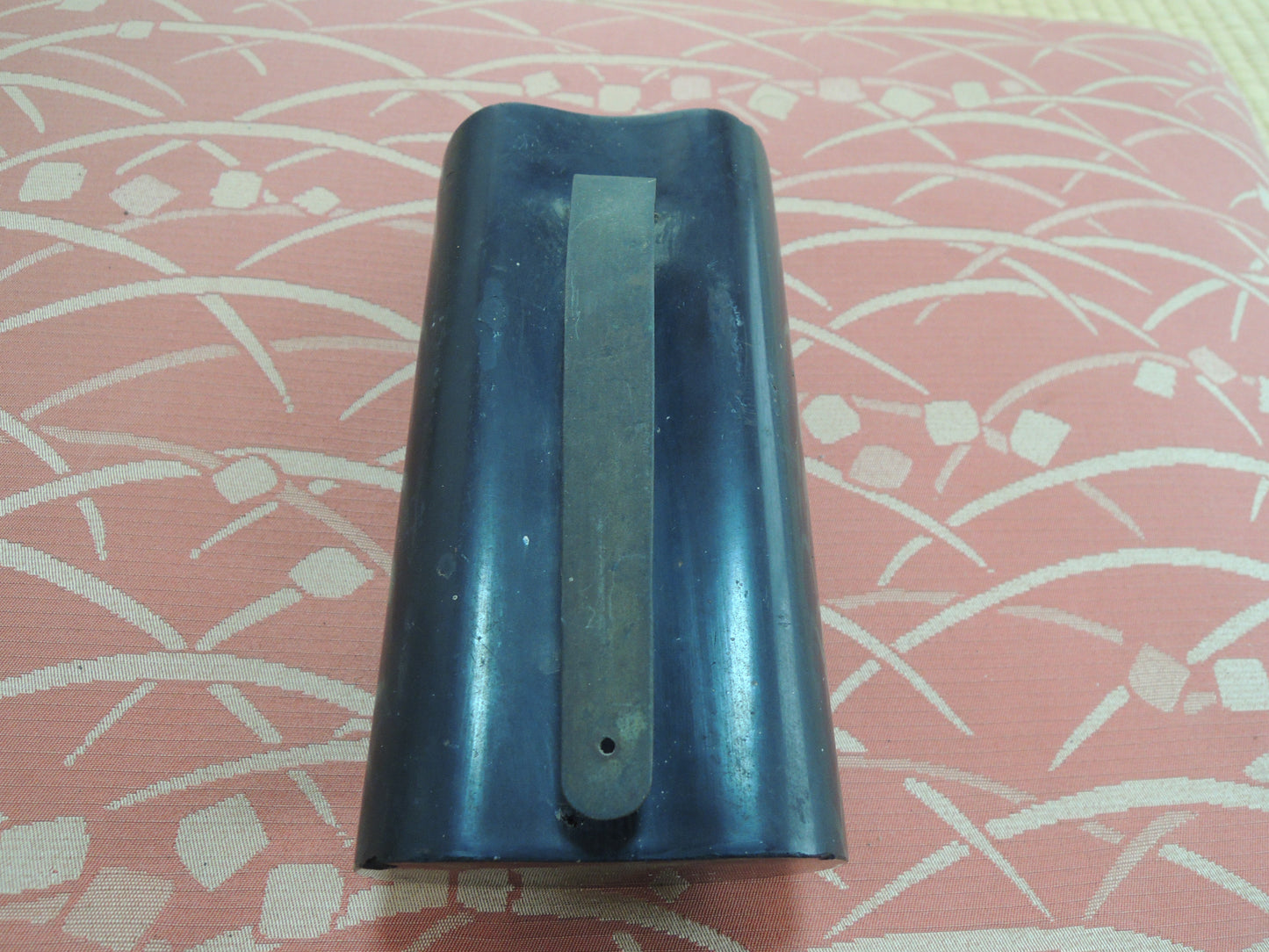 Antique Gun Powder Flask Japan Samurai Edo period matchlock Tanegashima Agari Fuji