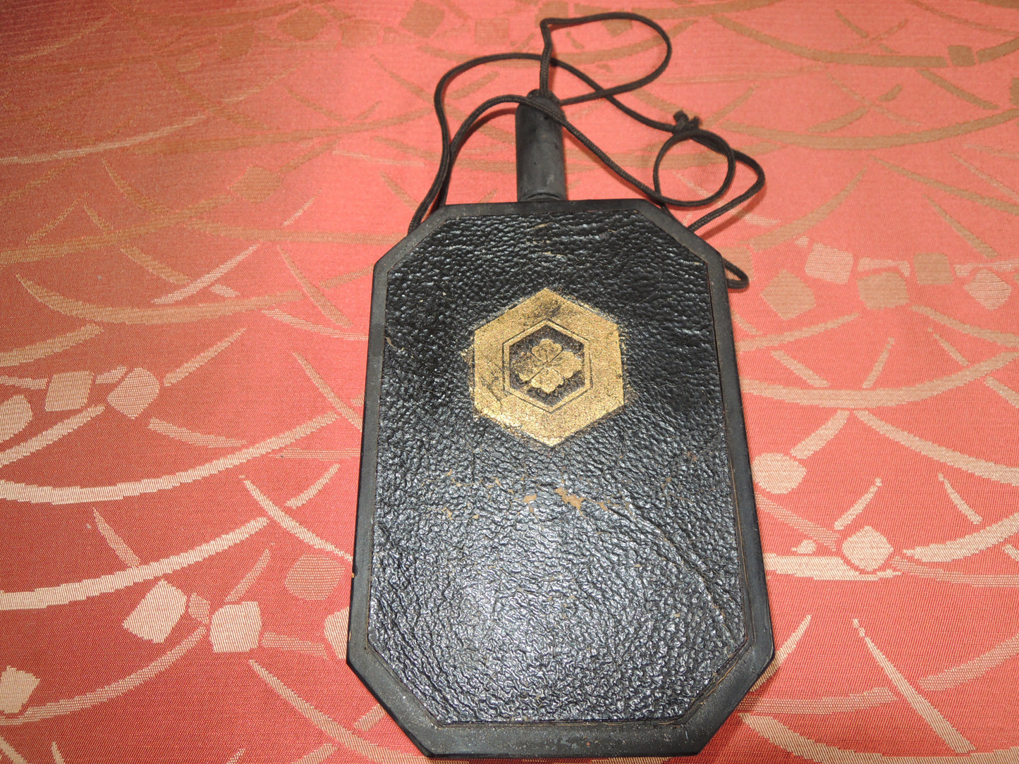 Antique Gun Powder Flask Japan Samurai Edo period matchlock Tanegashima Mokko and Hexagon