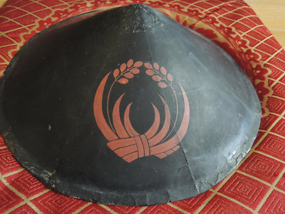 Antique Lacquered Iron Jinkasa Japan Samurai Edo period matchlock gunner Helmet Chigai Ine