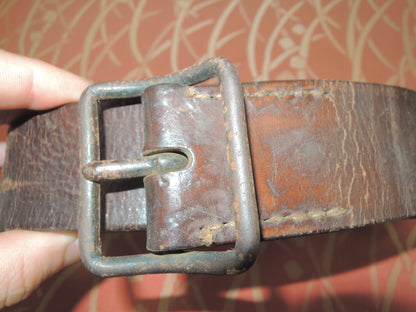 WW2 Original japanese Army Soldiers Leather Belt
